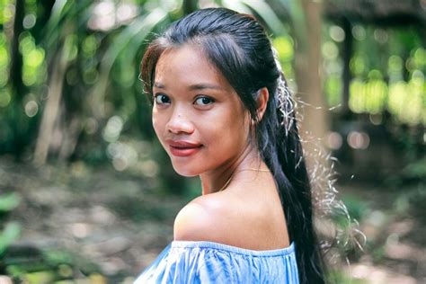 manila girlfriend.